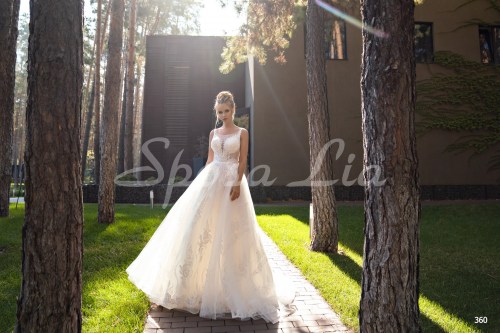 https://www.sposa-lia.com/images/stories/virtuemart/product/360       (1).jpg